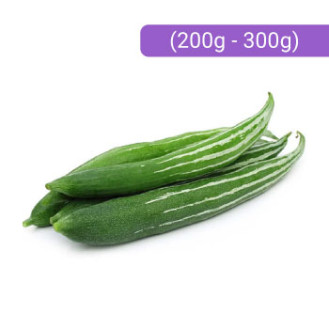 Snake Gourd (புடலங்காய்)